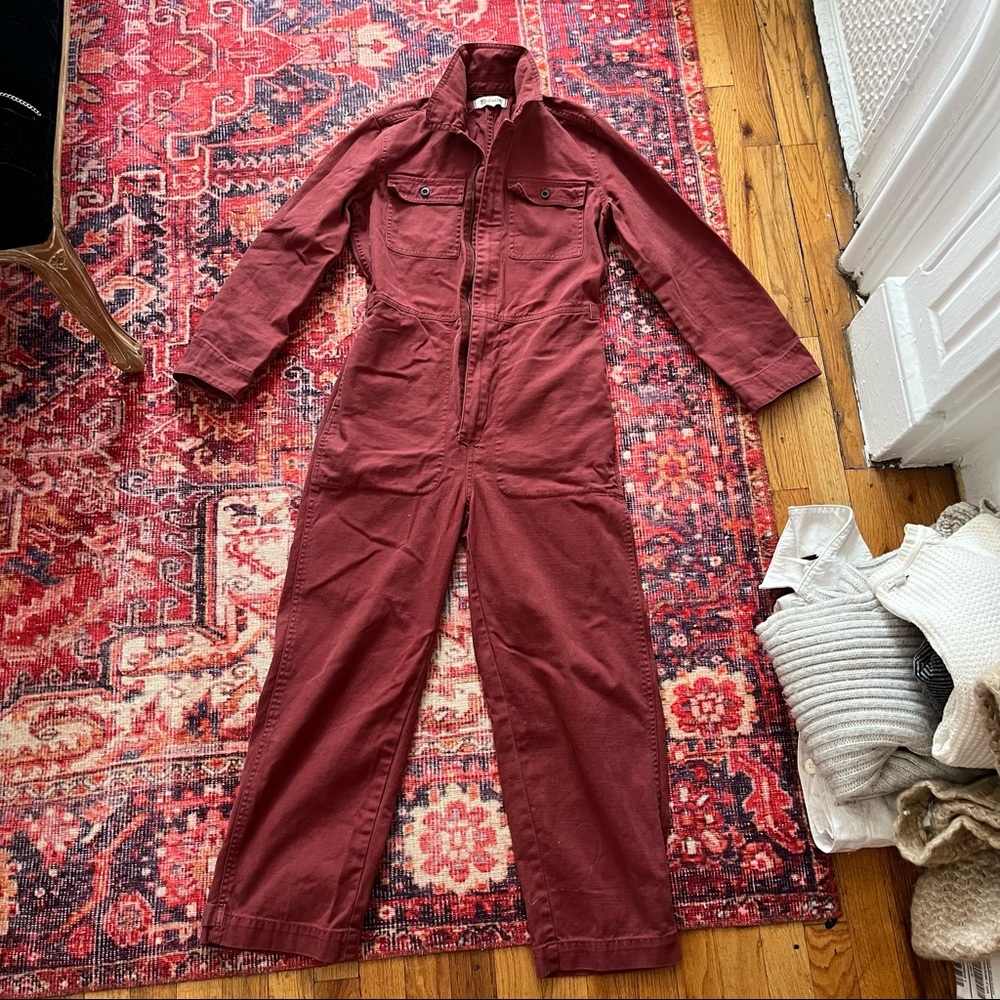 Mafewell Coverall burgundy in great condition, only worn 3x